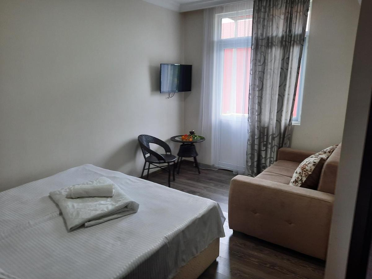 Hotel Nica Kobuleti Esterno foto